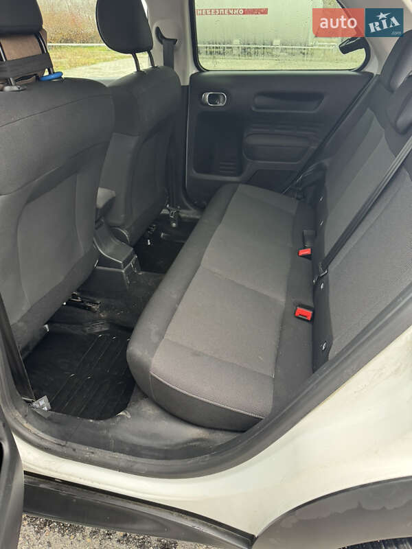 Позашляховик / Кросовер Citroen C4 Cactus 2016 в Дніпрі фото 18 Позашляховик / Кросовер Citroen C4 Cactus 2016 в Дніпрі