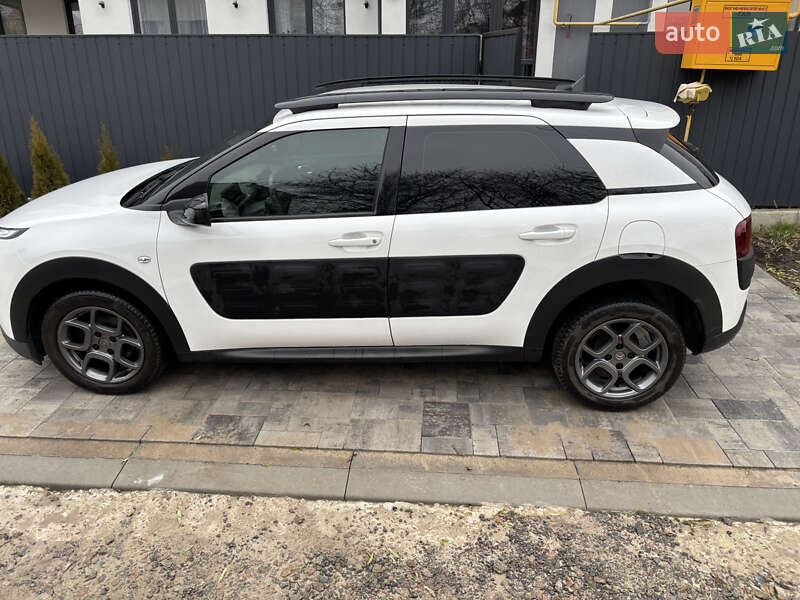 Внедорожник / Кроссовер Citroen C4 Cactus 2016 в Львове