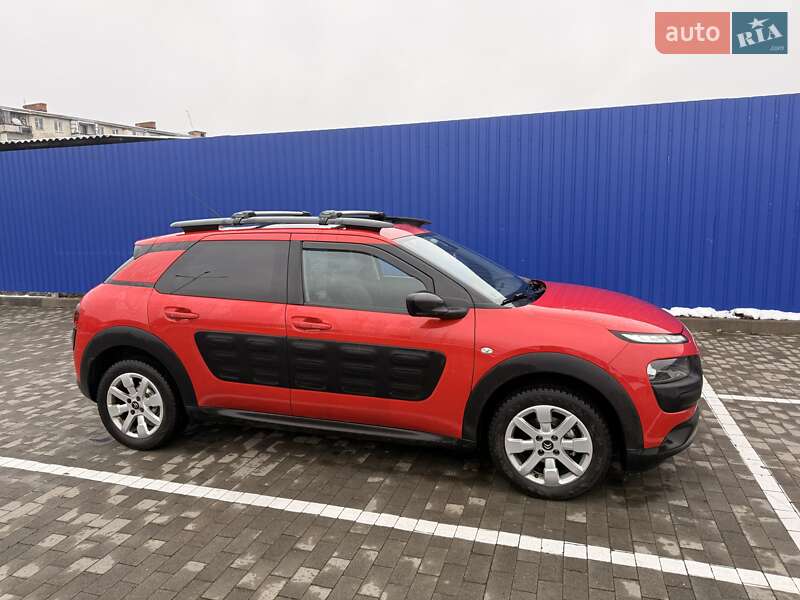 Позашляховик / Кросовер Citroen C4 Cactus 2014 в Калуші