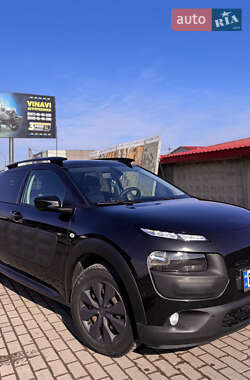 Внедорожник / Кроссовер Citroen C4 Cactus 2015 в Радехове