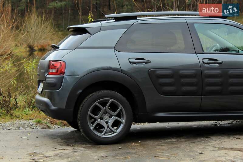 Позашляховик / Кросовер Citroen C4 Cactus 2014 в Вінниці