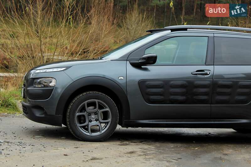 Позашляховик / Кросовер Citroen C4 Cactus 2014 в Вінниці