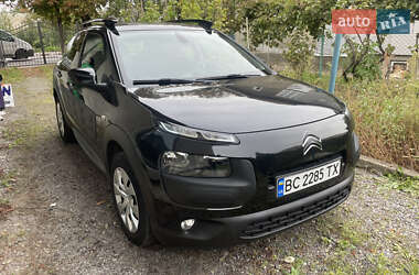 Внедорожник / Кроссовер Citroen C4 Cactus 2015 в Стрые