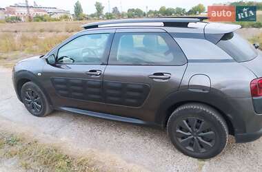 Внедорожник / Кроссовер Citroen C4 Cactus 2018 в Александровке