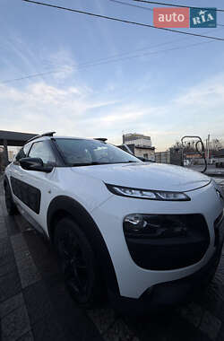 Внедорожник / Кроссовер Citroen C4 Cactus 2015 в Львове