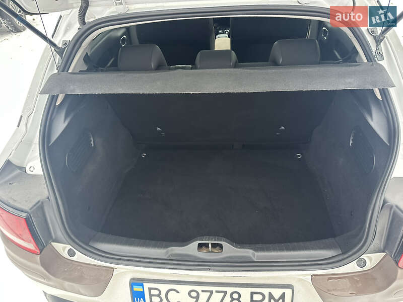 Позашляховик / Кросовер Citroen C4 Cactus 2014 в Львові