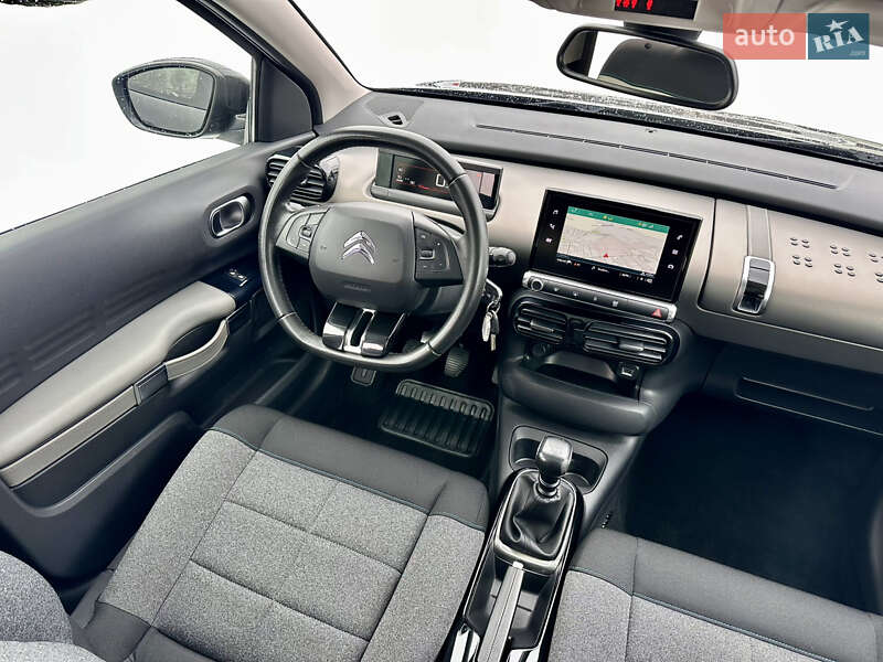 Позашляховик / Кросовер Citroen C4 Cactus 2018 в Умані