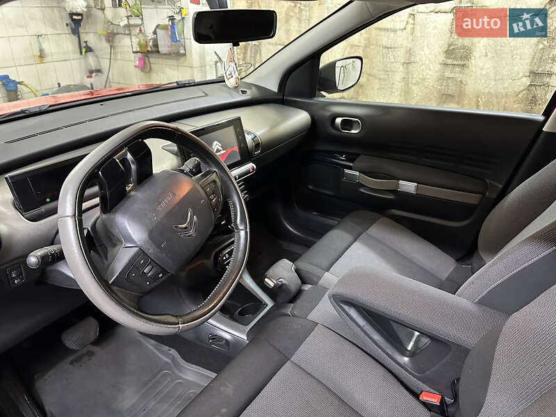 Внедорожник / Кроссовер Citroen C4 Cactus 2015 в Умани