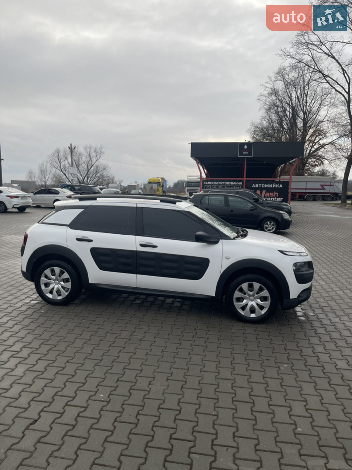 2017 Citroen C4 Cactus - мініатюра 4