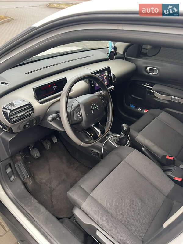 Внедорожник / Кроссовер Citroen C4 Cactus 2017 в Черновцах