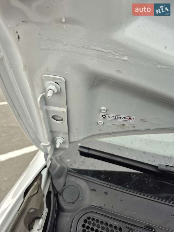 Внедорожник / Кроссовер Citroen C4 Cactus 2020 в Дубно фото 15 Внедорожник / Кроссовер Citroen C4 Cactus 2020 в Дубно