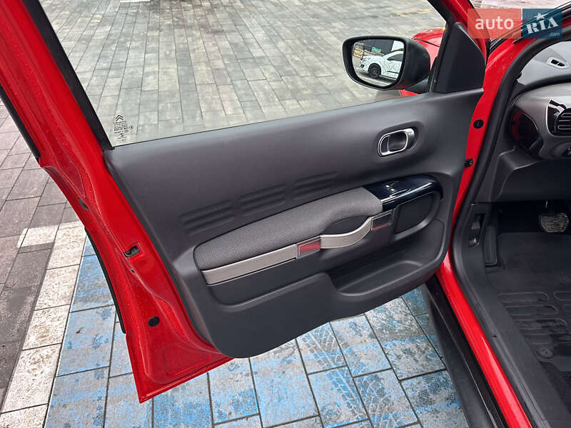 Внедорожник / Кроссовер Citroen C4 Cactus 2015 в Луцке фото 44 Внедорожник / Кроссовер Citroen C4 Cactus 2015 в Луцке