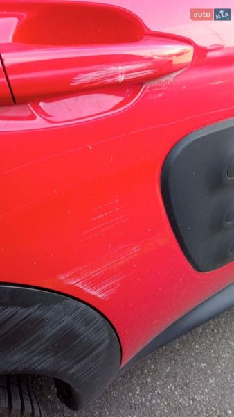 Внедорожник / Кроссовер Citroen C4 Cactus 2015 в Киеве