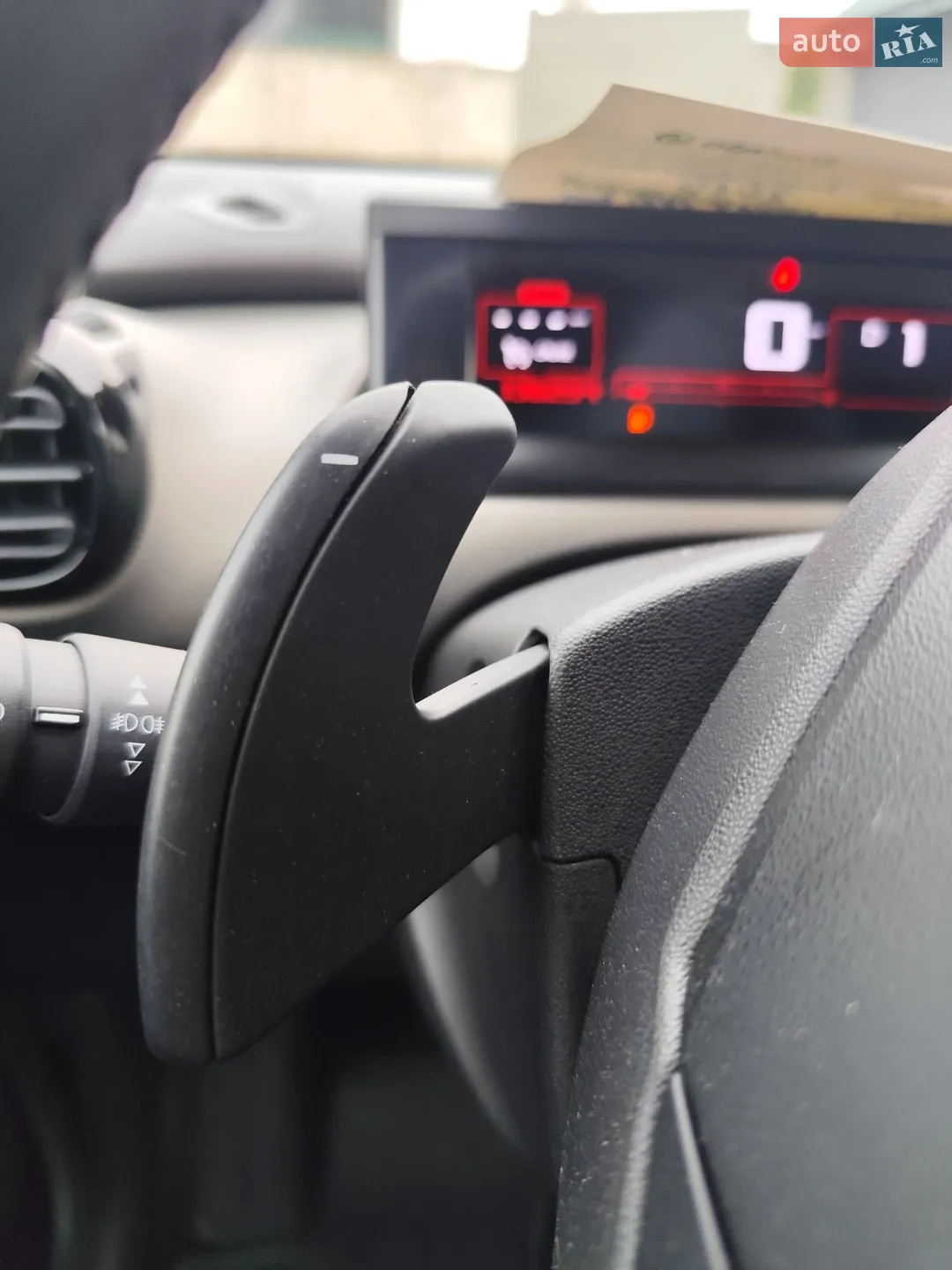 2015 Citroen C4 Cactus - мініатюра 24