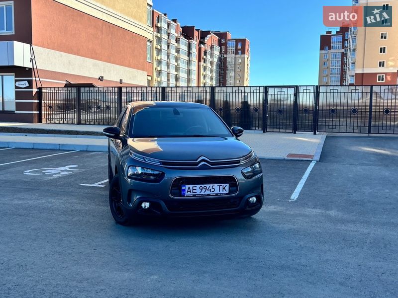Позашляховик / Кросовер Citroen C4 Cactus 2018 в Умані