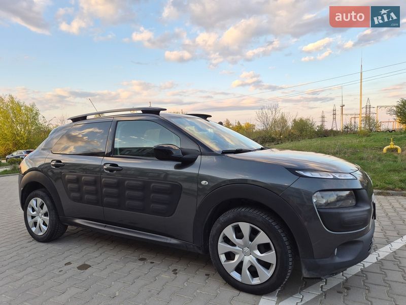 Внедорожник / Кроссовер Citroen C4 Cactus 2016 в Львове