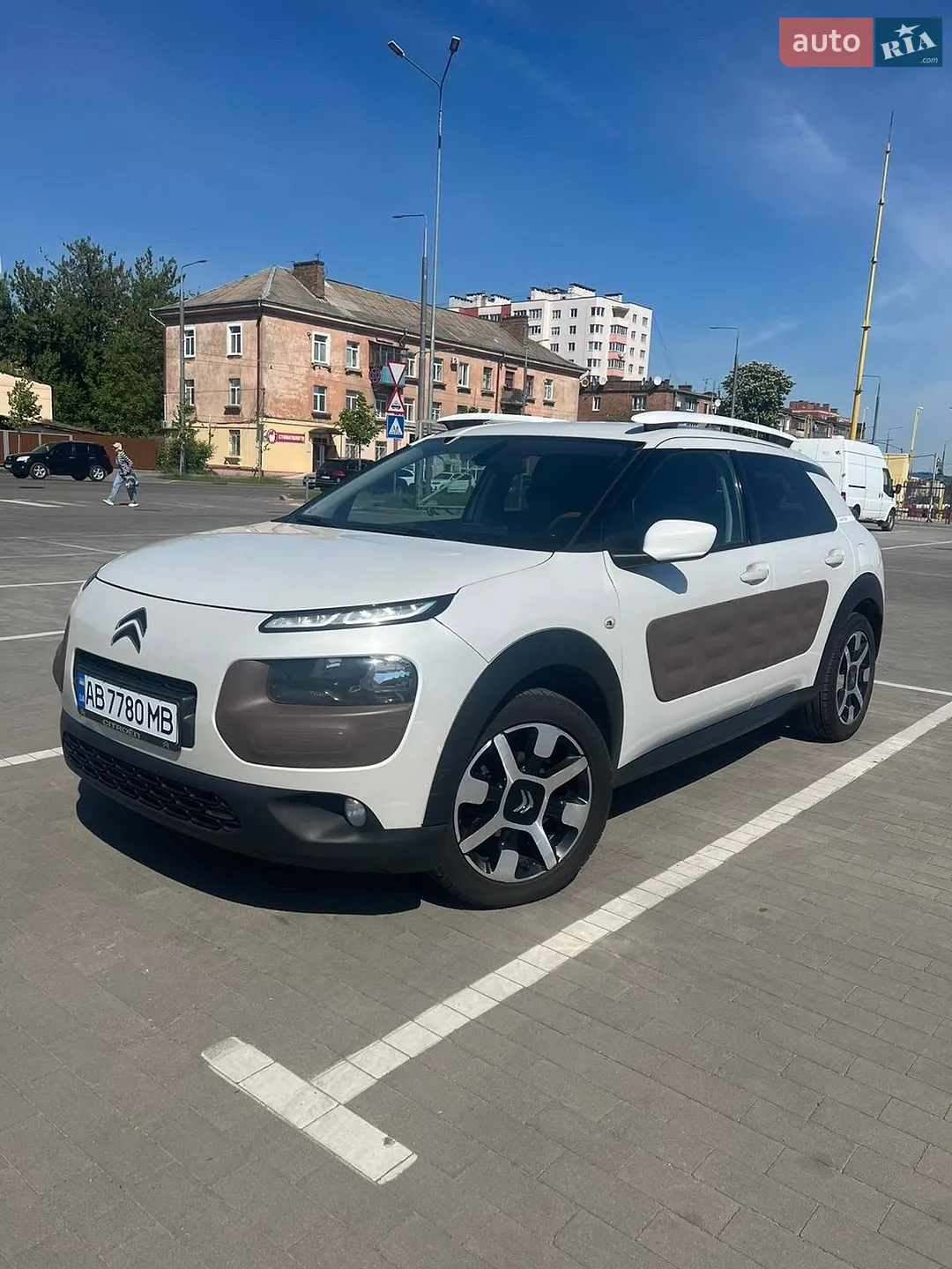 2016 Citroen C4 Cactus - мініатюра 8