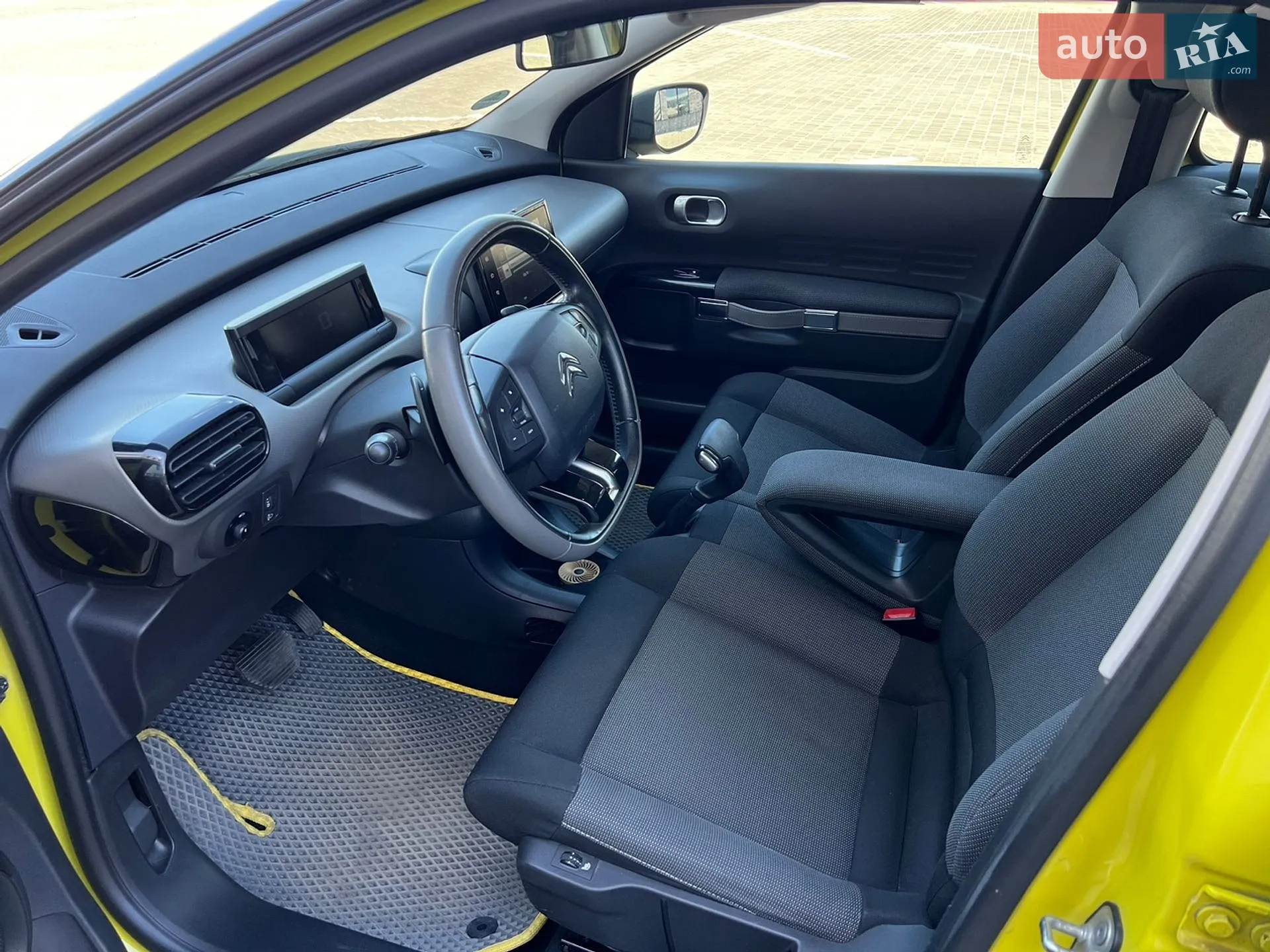 2017 Citroen C4 Cactus - мініатюра 9
