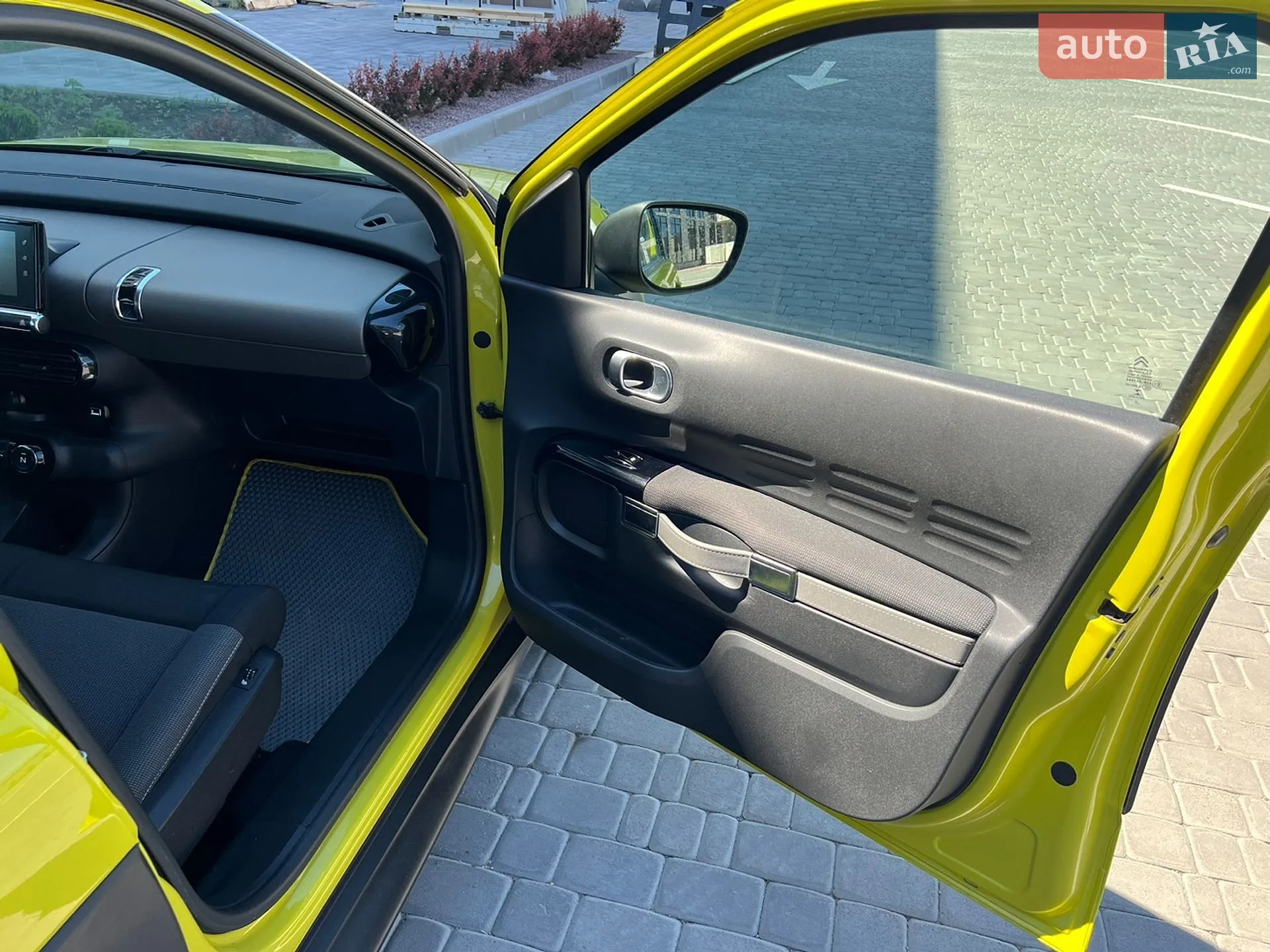 2017 Citroen C4 Cactus - мініатюра 13