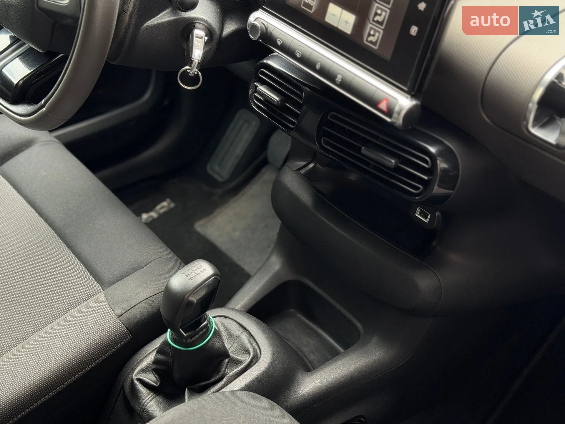 2017 Citroen C4 Cactus - мініатюра 13