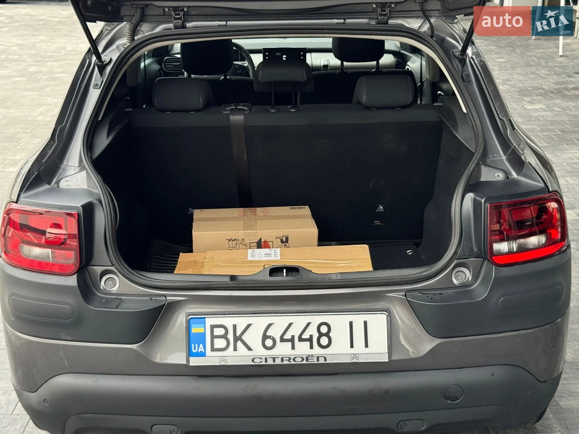 2017 Citroen C4 Cactus - мініатюра 21
