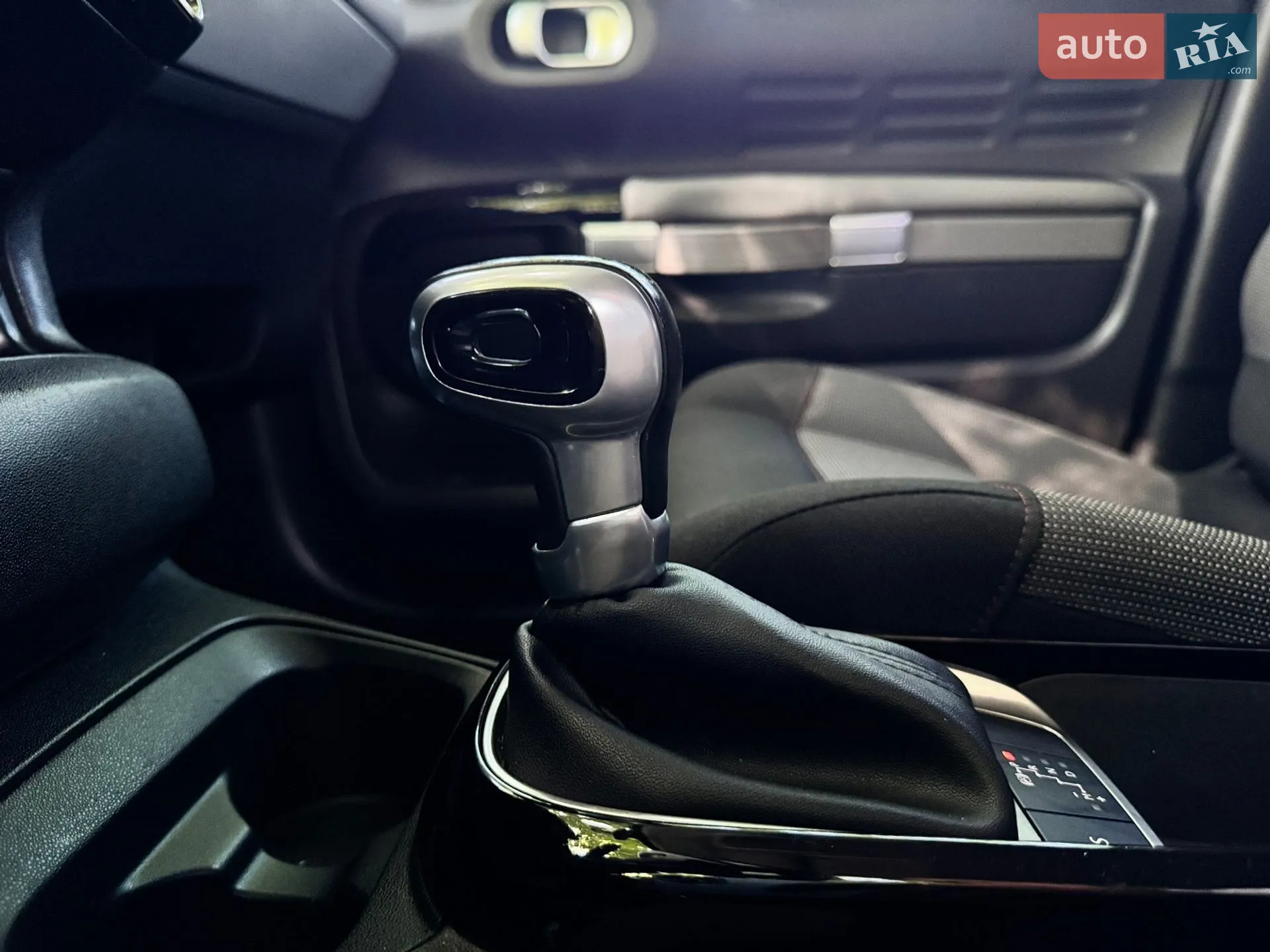 2019 Citroen C4 Cactus - мініатюра 53