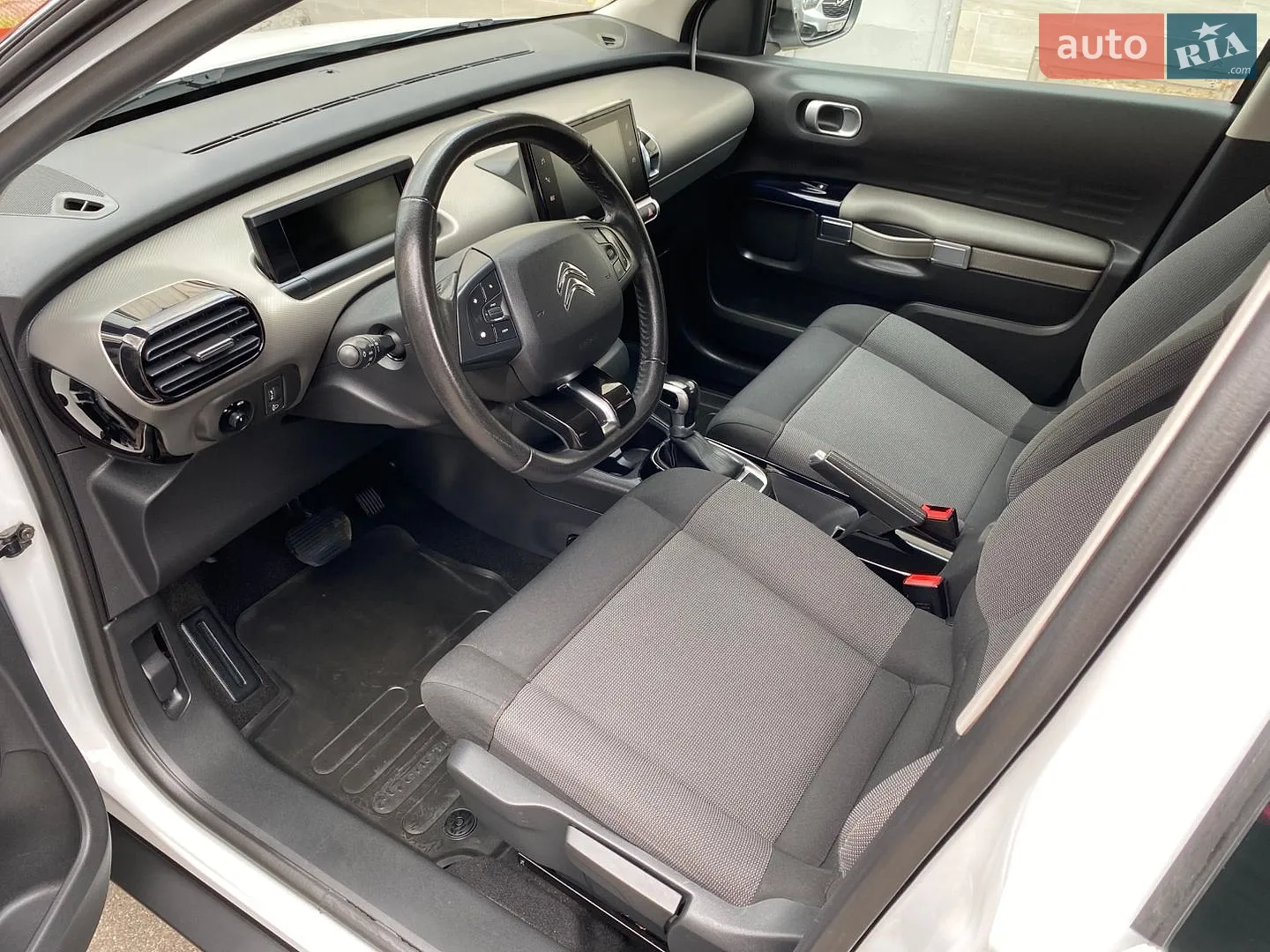 2018 Citroen C4 Cactus - мініатюра 17