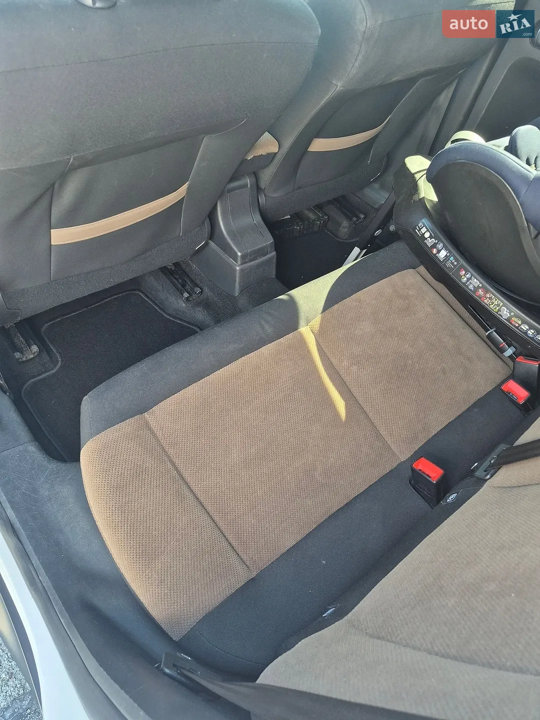 2016 Citroen C4 Cactus - мініатюра 8