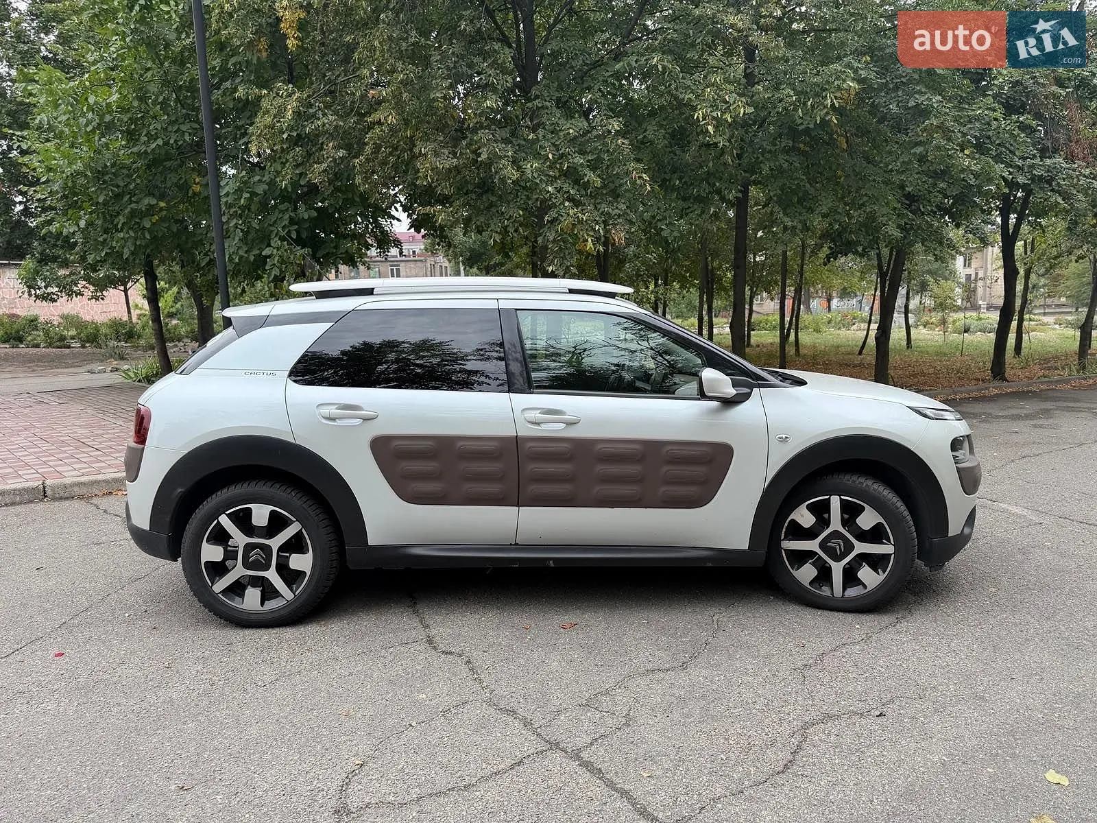 2016 Citroen C4 Cactus - мініатюра 8