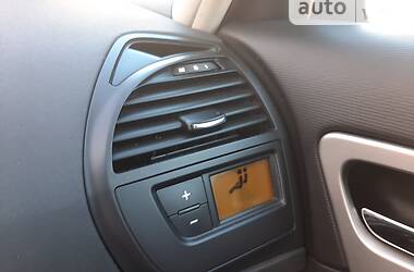 Минивэн Citroen C4 Picasso 2010 в 