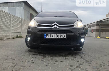 Минивэн Citroen C4 Picasso 2012 в 