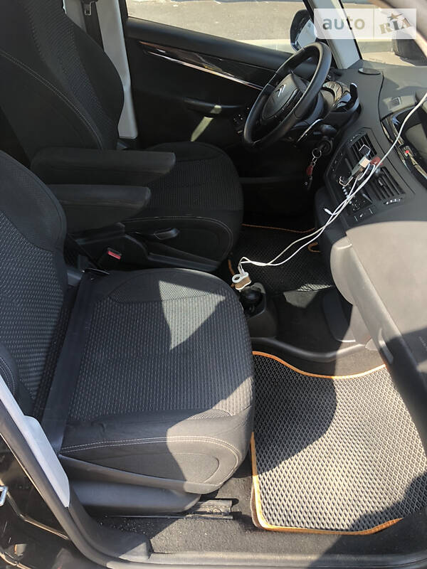 Минивэн Citroen C4 Picasso 2012 в Киеве