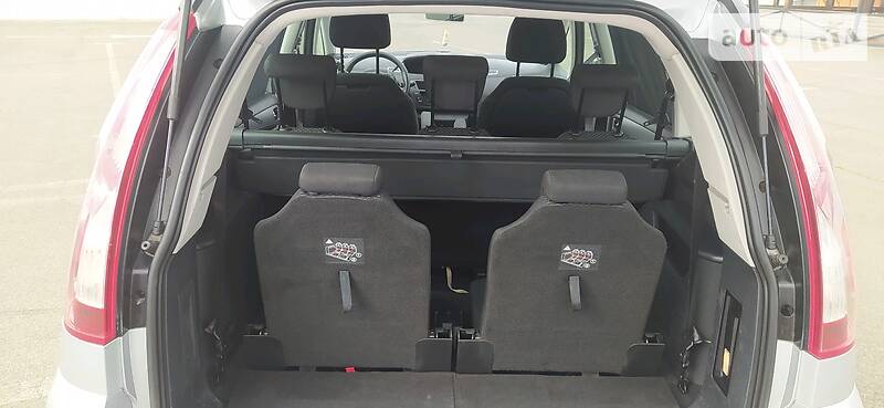 Універсал Citroen C4 Picasso 2011 в Києві