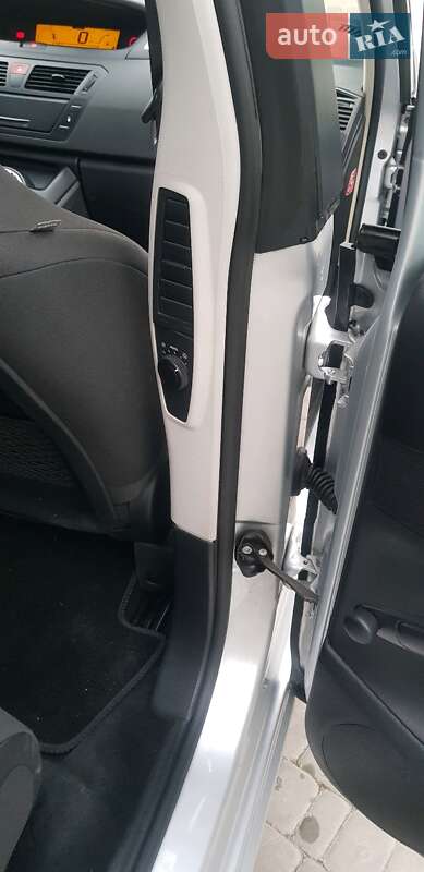 Микровэн Citroen C4 Picasso 2011 в Львове