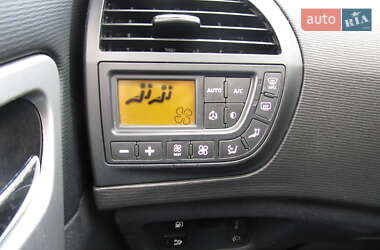 Микровэн Citroen C4 Picasso 2009 в 