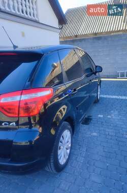 Хэтчбек Citroen C4 Picasso 2010 в 