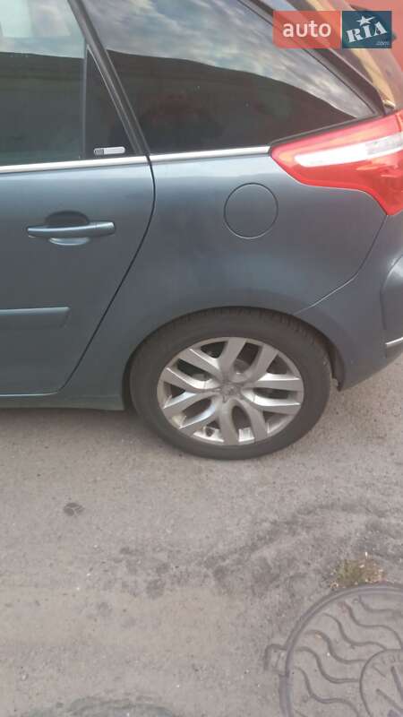 Минивэн Citroen C4 Picasso 2007 в Киеве