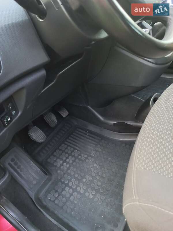 Минивэн Citroen C4 Picasso 2012 в Черновцах