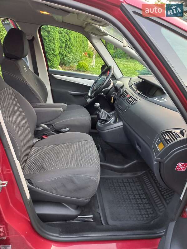 Минивэн Citroen C4 Picasso 2012 в Черновцах