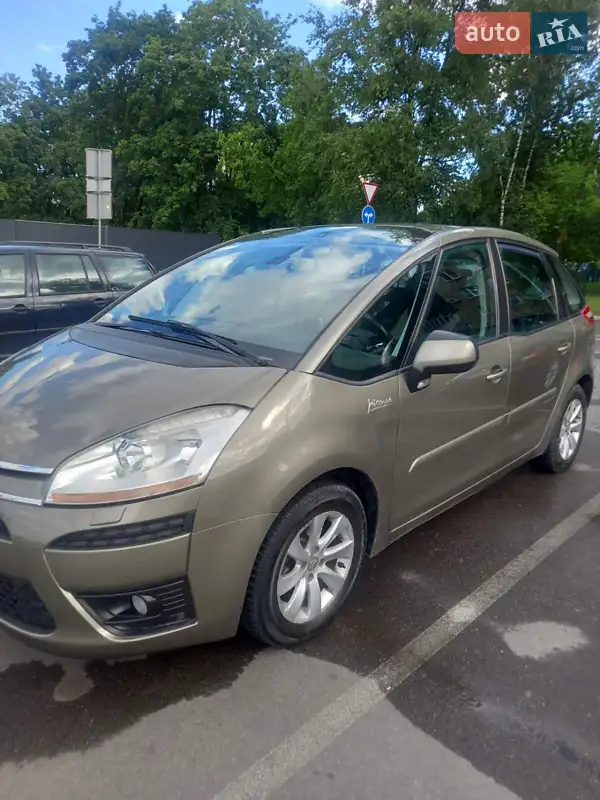Микровэн Citroen C4 Picasso 2009 в 