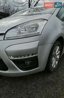 Микровэн Citroen C4 Picasso 2011 в 
