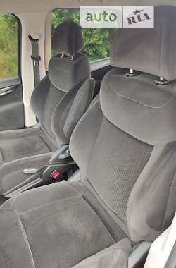 Микровэн Citroen C4 Picasso 2009 в 