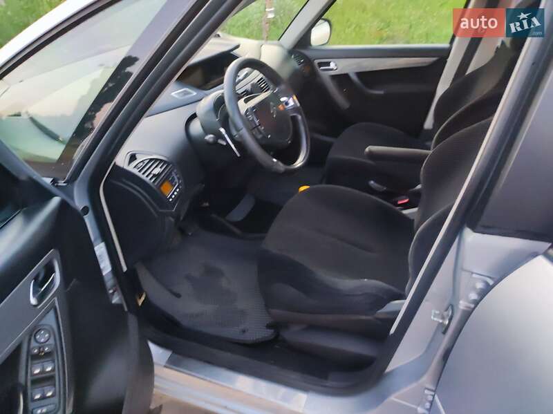 Микровэн Citroen C4 Picasso 2009 в Ровно фото 16 Микровэн Citroen C4 Picasso 2009 в Ровно