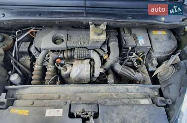 Микровэн Citroen C4 Picasso 2011 в 