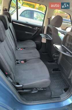 Микровэн Citroen C4 Picasso 2011 в 