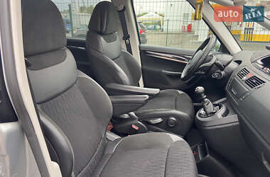 Микровэн Citroen C4 Picasso 2013 в 