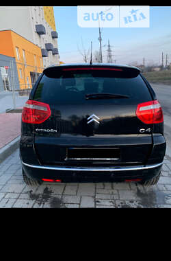 Микровэн Citroen C4 Picasso 2010 в Львове