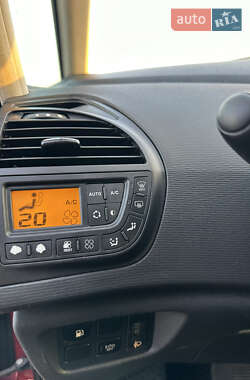 Мікровен Citroen C4 Picasso 2011 в 