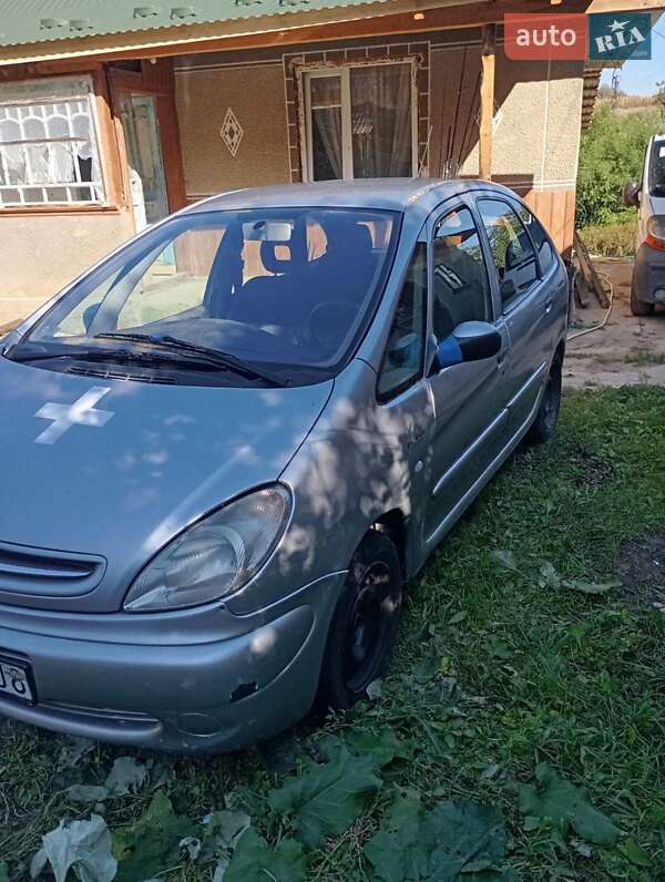 Минивэн Citroen C4 Picasso 2003 в 