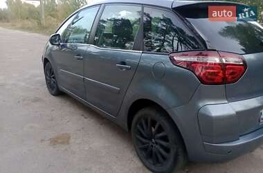 Микровэн Citroen C4 Picasso 2010 в 